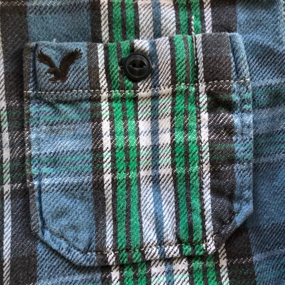 🔥AMERICAN EAGLE Flannel Top - Picture 2 of 6